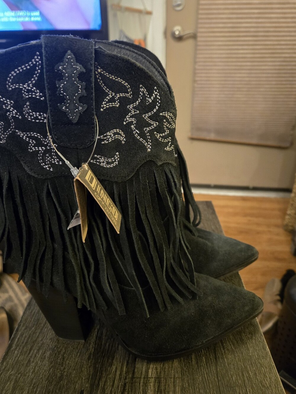 Dingo Crazy Train Fringe Embroidered Pointed Toe Cowboy Booties In Black 8m - Picture 4 of 7